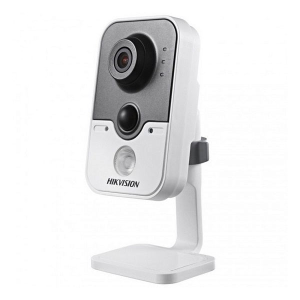 Видеокамера DS-2CD2412F-I Hikvision (облачная) Видеокамера DS-2CD2412F-I Hikvision (облачная)