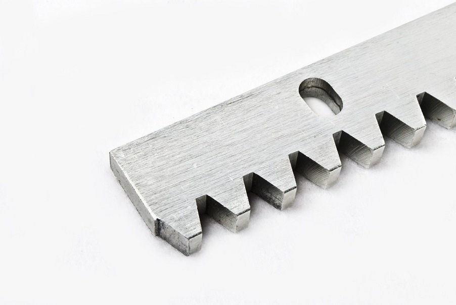 Рейка зубчатая DHRACK 1м 12*30 (DoorHan), DHRACK в Уссурийске